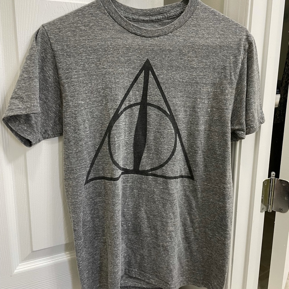 Target Harry Potter t-shirt, gray, the deathly hallows, printed, size S